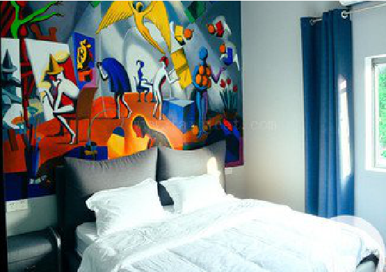  志丹对于酒店的墙体彩绘而言更注重哪些方面？